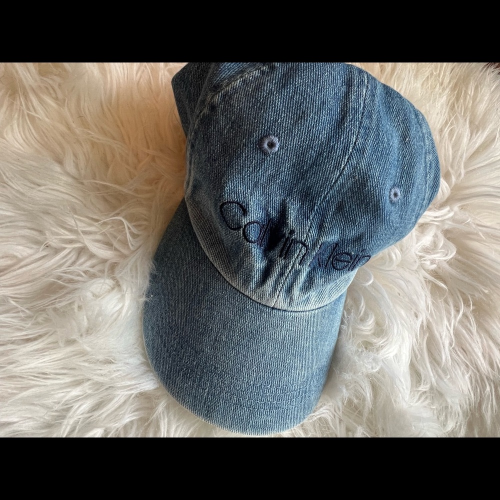 Denim Calvin Klein hat💙